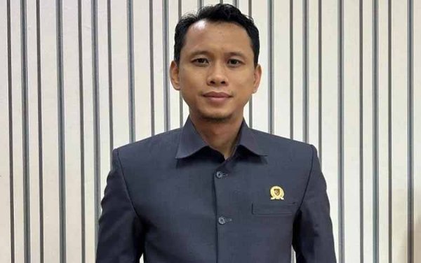 2703.WFH Efektif Kurangi Konsumsi BBM