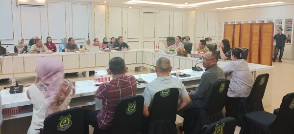 2903.Bupati Kapuas Optimistis Laba PDAM Rp5 Miliar