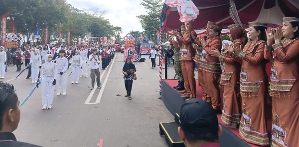 1204.Karnaval Budaya Meriahkan HUT Pemkab Kapuas dan Hari Jadi Kuala Kapuas