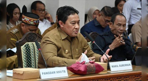 1504.Kalteng Percepat Kepastian Hukum Tambang Rakyat