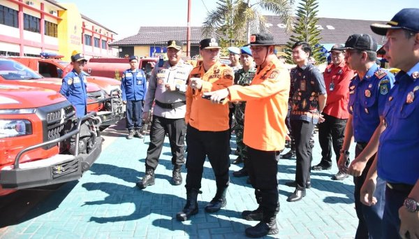 1704.Pemkab Kapuas Siagakan Personel dan Peralatan Hadapi Karhutla