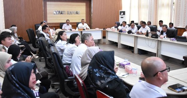 2204.Pemkab Kapuas Susun Laporan Kinerja ASN WFH dan WFO