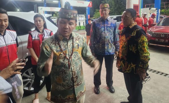 0805.Gubernur Kalteng Larang Kepala Daerah Buat Kebijakan BBM Sendiri