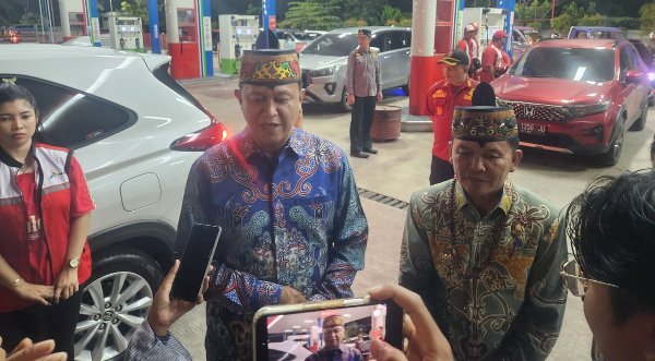 0805.Pemprov Kalteng Tambah Kuota BBM 200 KL untuk Urai Antrean