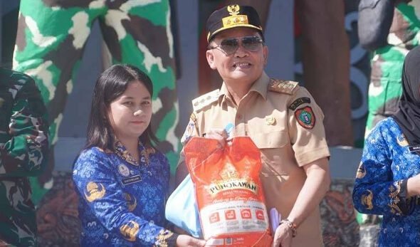 2005.Hari Jadi ke-69, Gubernur Kalteng Dorong Program Nyata untuk Warga