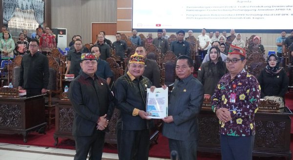 2606.DPRD Kapuas Desak Pemkab Tindak Lanjuti Temuan BPK