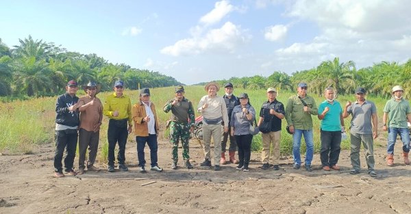 0307.Jalan Menuju Pelabuhan Batanjung Ditarget Tuntas Tahun Ini