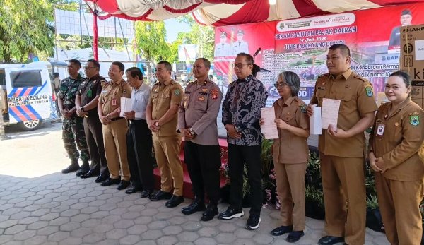 1407.ASN Kapuas Diminta Jadi Contoh Taat Pajak Daerah