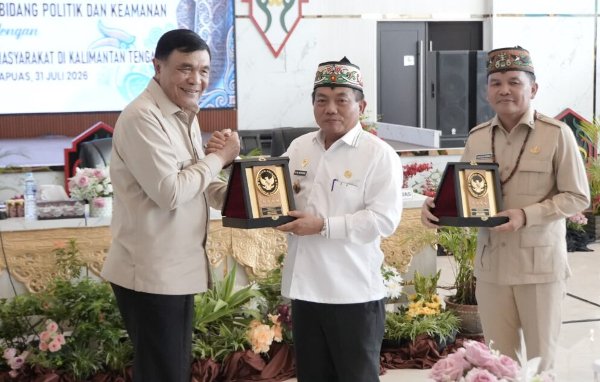 0108.Menko Polkam Ajak Perkuat Sinergi Jaga Stabilitas Kalimantan