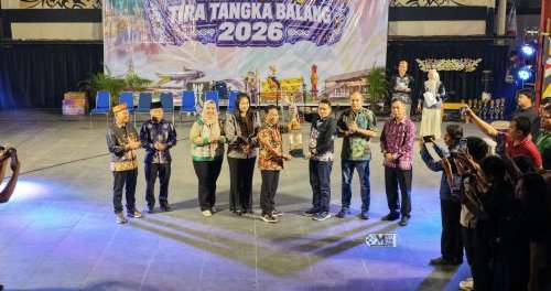 0908.Kecamatan Seribu Riam Sabet Juara Umum Festival Tira Tangka Balang 2026