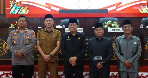 1307.Pemkab Serahkan KUA-PPAS 2027 ke DPRD Murung Raya