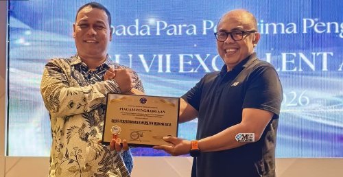 1908.Kinerja Penerbangan Diapresiasi, Dishub Murung Raya Raih Penghargaan