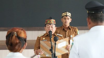 3108.Bupati Kapuas Tekankan Transparansi Pengelolaan Dana Desa