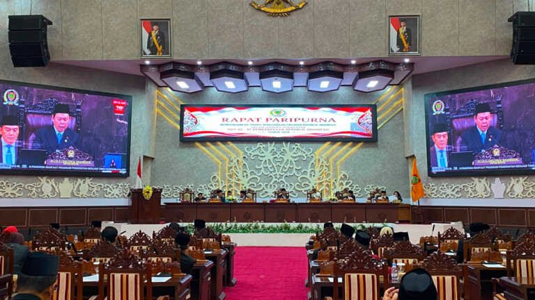 DPRD-Kalteng-768x432