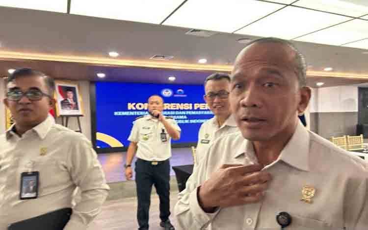 0610.17 Pegawai Lapas Cibinong Dijatuhi Sanksi, Kalapas Diberhentikan sebagai ASN