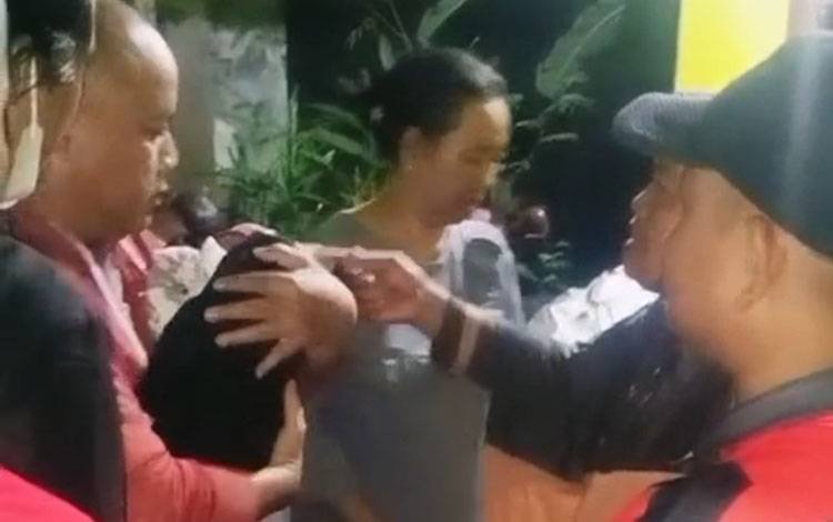 0610.Bayi Laki-laki Ditemukan di Depan Rumah Warga Banjarmasin