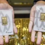 1010.Harga Emas Antam Naik Rp7