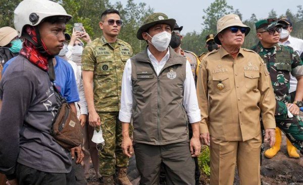 1310.Menhut Siapkan Sanksi bagi Perusahaan Pembakar Hutan di Kalteng
