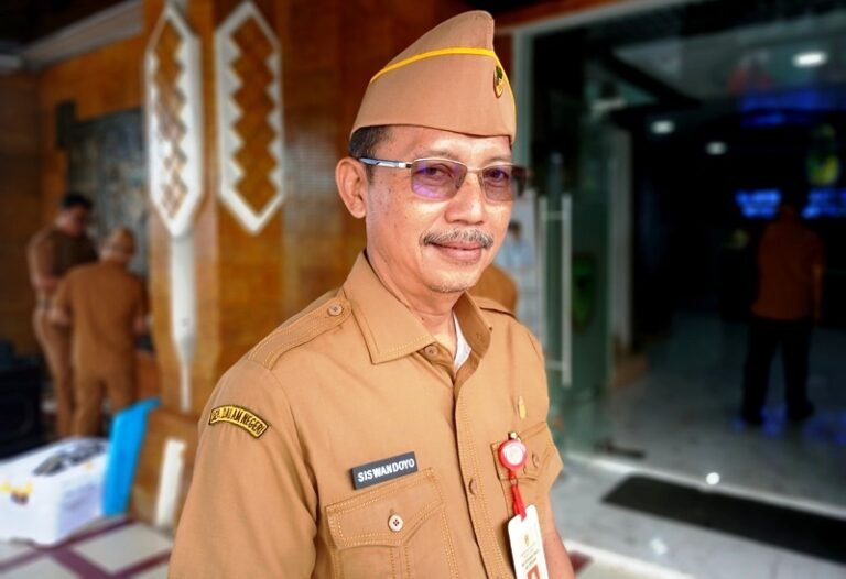 2508-Kepala-DKPP-Kabupaten-Barito-Utara-H.-Siswandoyo