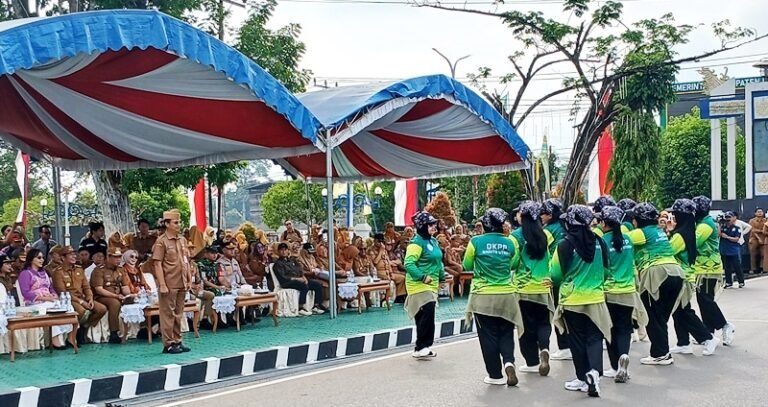 2807-Bupati-Lepas-Gerak-Jalan