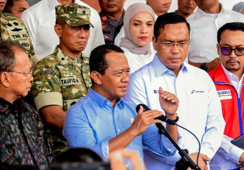 arsip-berita-bahlil-pastikan-stok-bbm-nasional-aman-distribusi-ke-daerah-diperkuat-t6kvvqs (1)